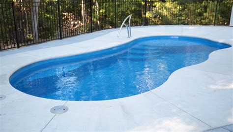 Image result for square pool designs Cheap inground pool, Small