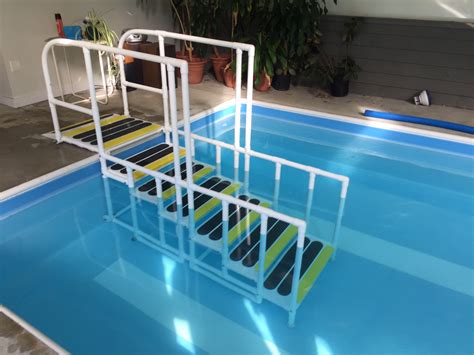 Vinyl Works IN Deluxe 32 Inch Adjustable In Step Above Ground Pool